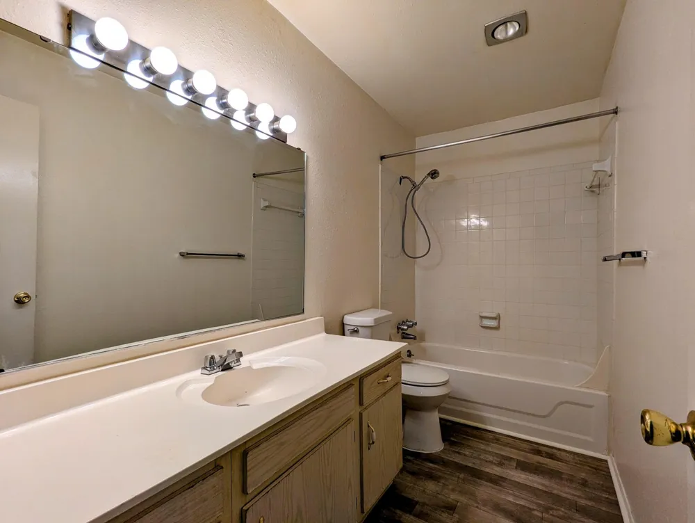 900 Mountain Creek Road Chattanooga, TN 37405