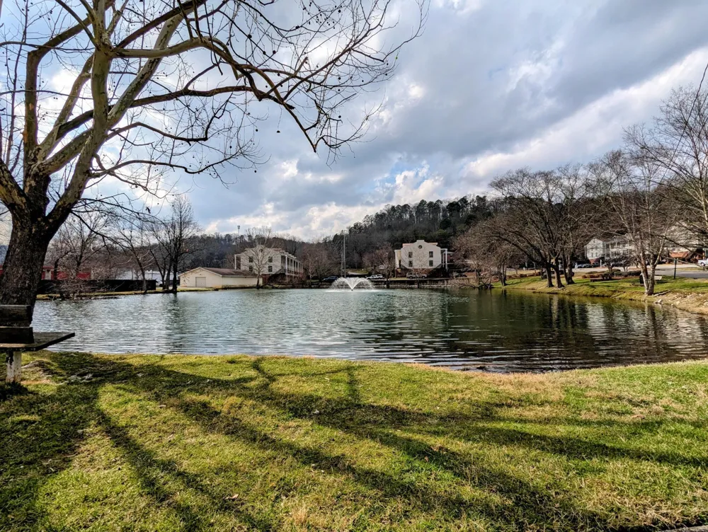 900 Mountain Creek Road Chattanooga, TN 37405