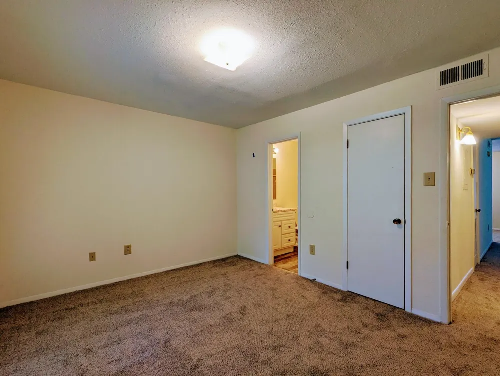 900 Mountain Creek Road Chattanooga, TN 37405