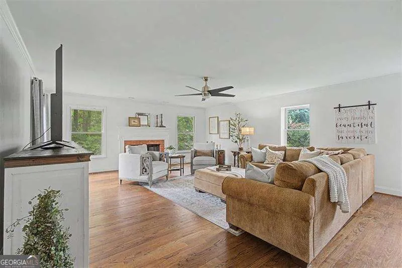 3730 Creekstone WAY Marietta, GA 30068