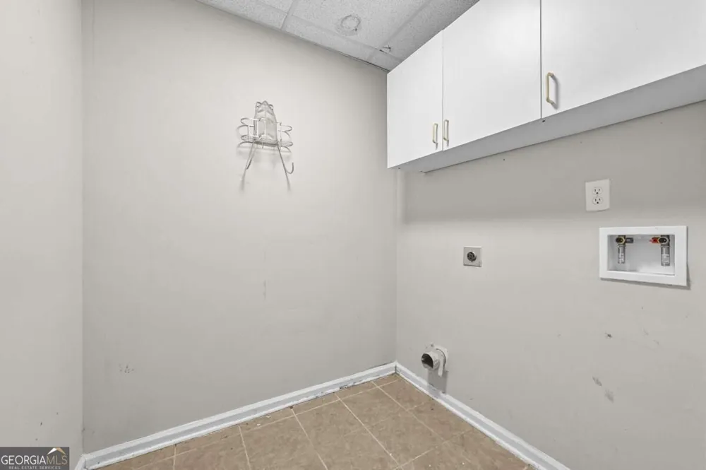 1197 Adah CT Lawrenceville, GA 30043