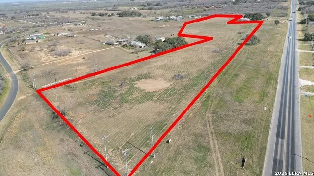 5813 S LOOP 1604 W Von Ormy, TX 78073