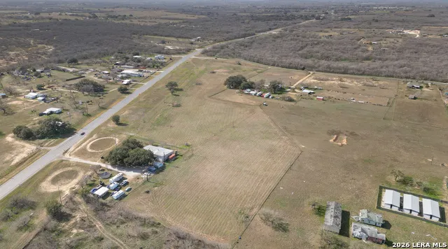 5813 S LOOP 1604 W Von Ormy, TX 78073
