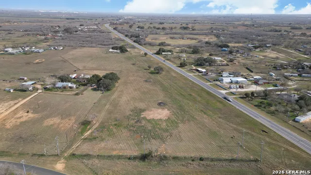 5813 S LOOP 1604 W Von Ormy, TX 78073
