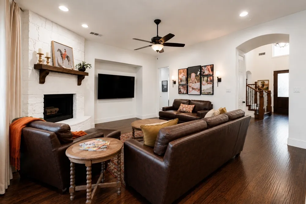 8700 Scarlet Trail Lantana, TX 76226
