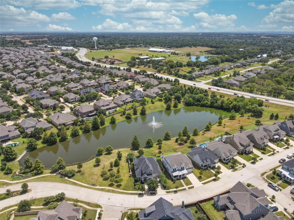 8700 Scarlet Trail Lantana, TX 76226