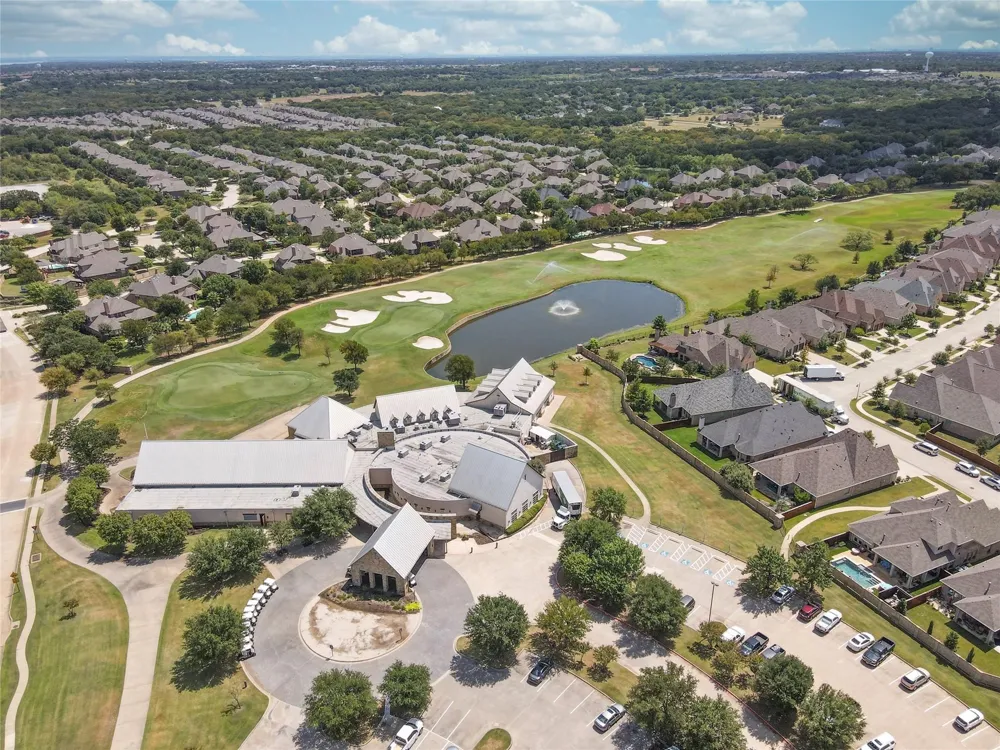 8700 Scarlet Trail Lantana, TX 76226
