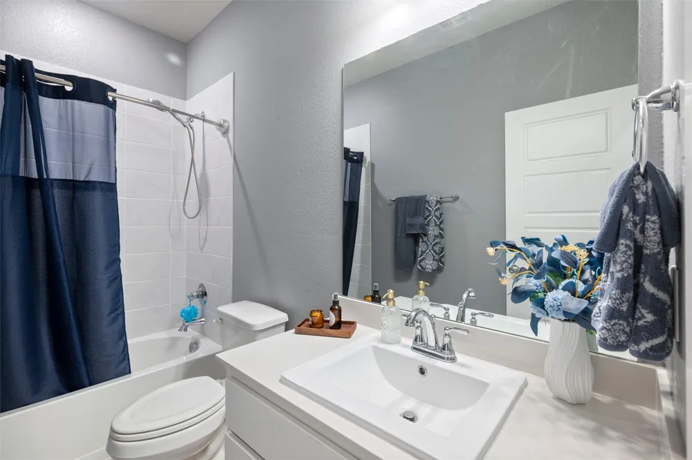 10533 Katalpa Drive Fort Worth, TX 76179