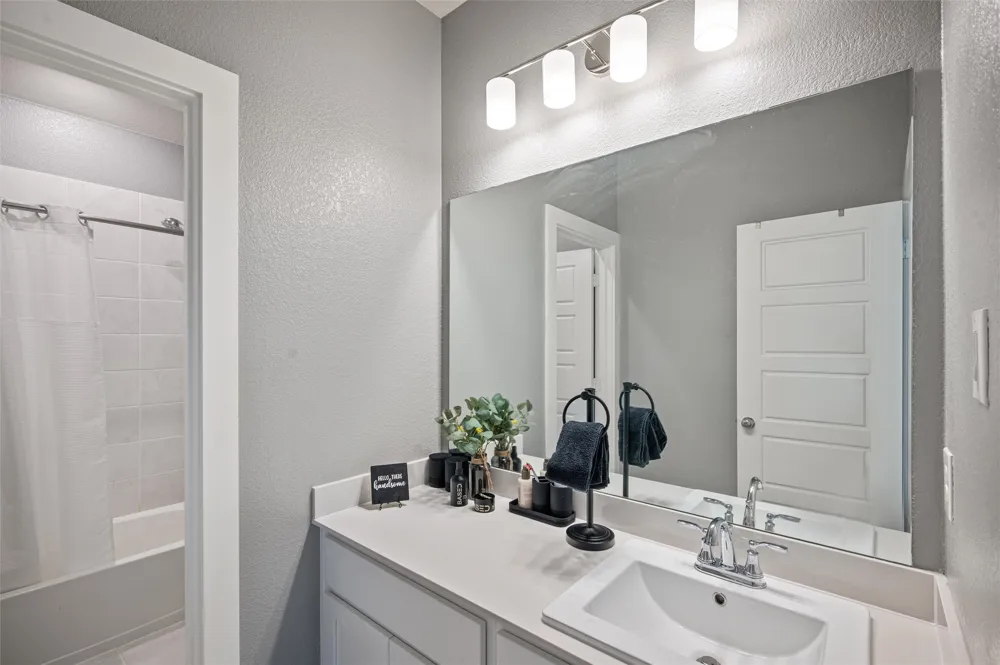 10533 Katalpa Drive Fort Worth, TX 76179