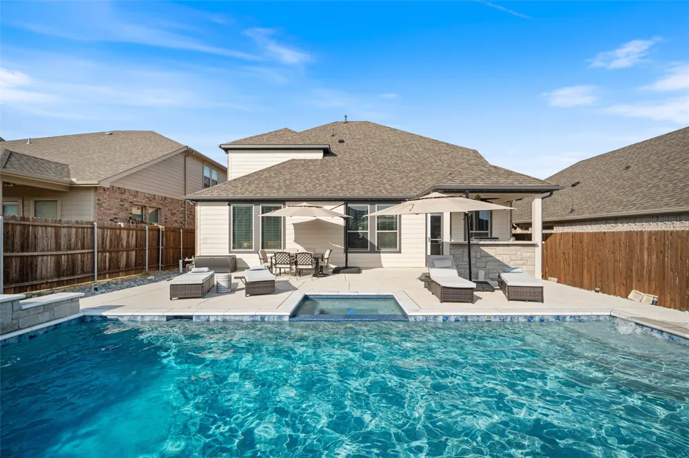 10533 Katalpa Drive Fort Worth, TX 76179
