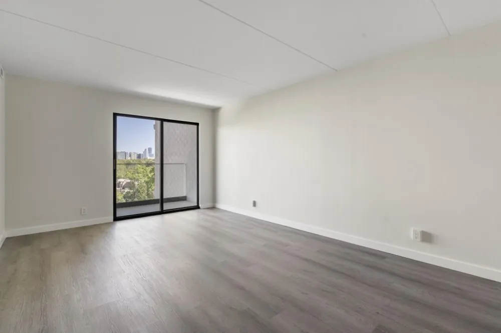 2460 Peachtree Road NE #903 Atlanta, GA 30305