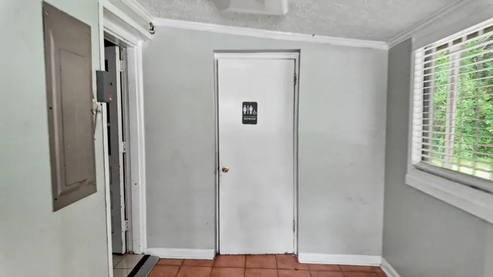 959 S Hairston Road Stone Mountain, GA 30088