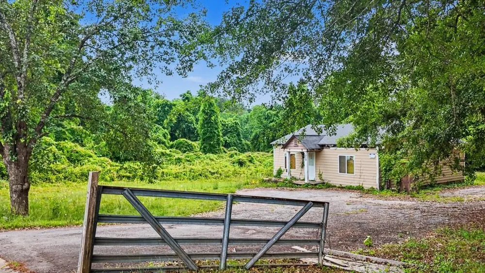 959 S Hairston Road Stone Mountain, GA 30088