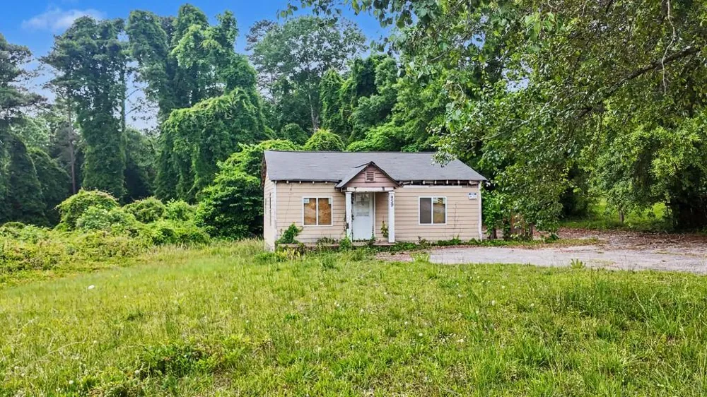 959 S Hairston Road Stone Mountain, GA 30088