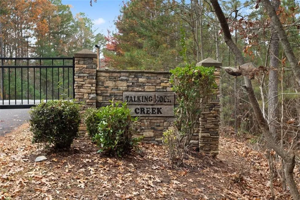 172 Hunter Drive Talking Rock, GA 30175