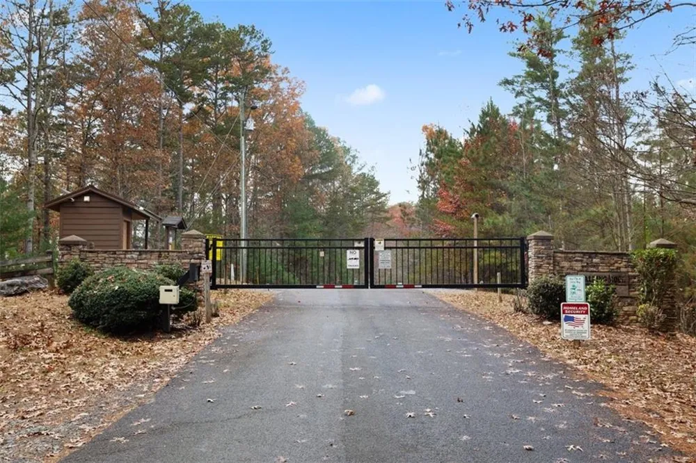 172 Hunter Drive Talking Rock, GA 30175
