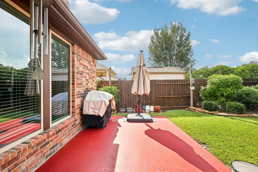 230 Bayside Crossing Drive La Porte, TX 77571