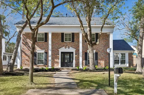 727 Langwood Drive