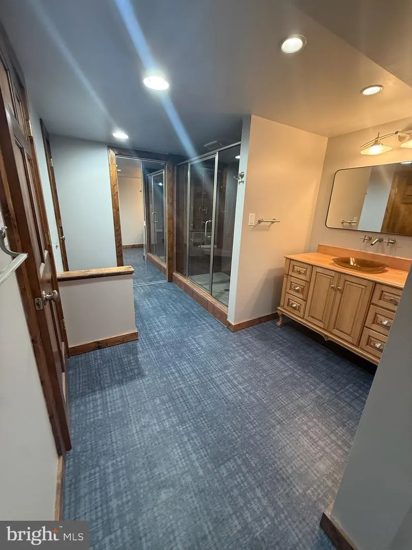 190 MOUNTAIN VIEW DRIVE York, PA 17404
