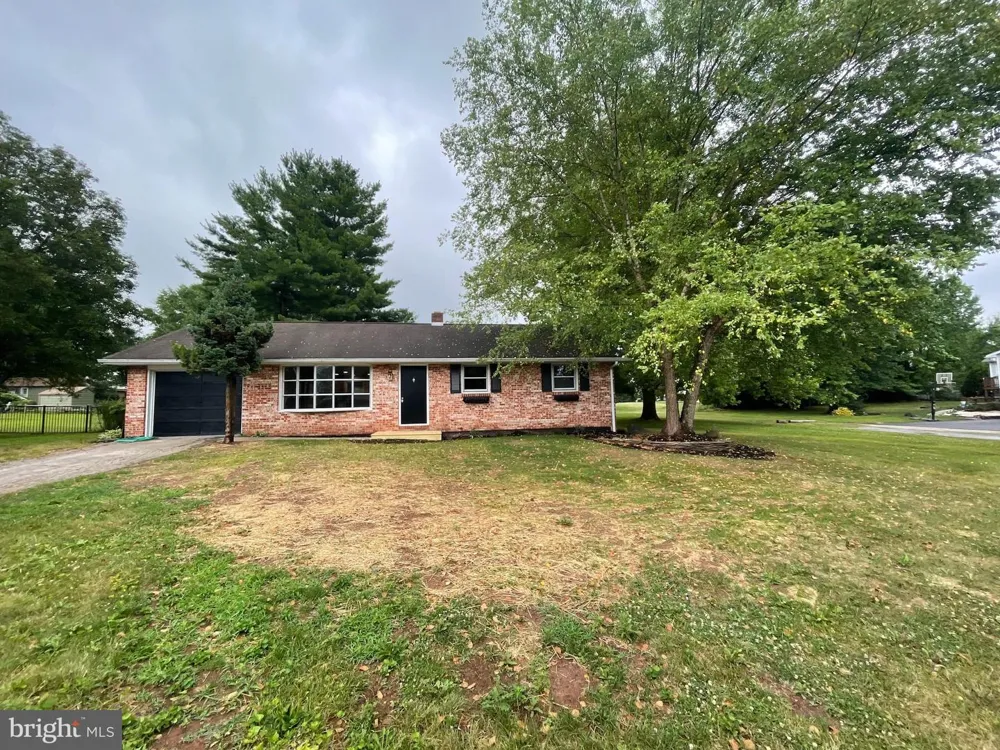 190 MOUNTAIN VIEW DRIVE York, PA 17404