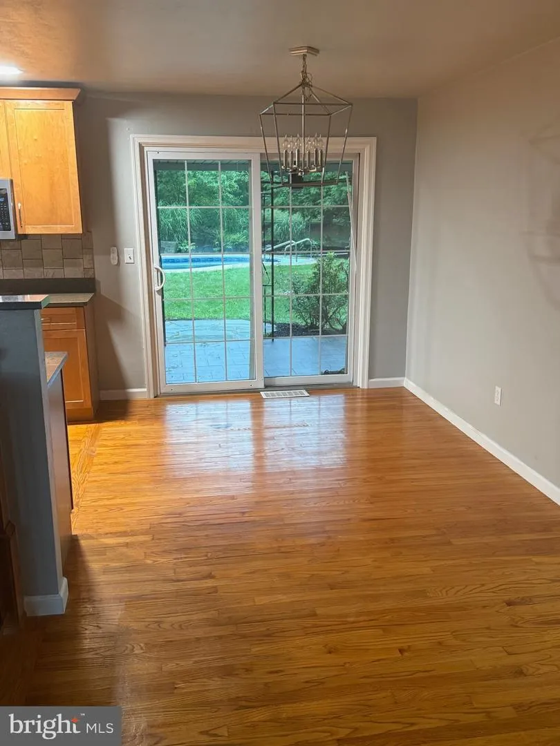190 MOUNTAIN VIEW DRIVE York, PA 17404