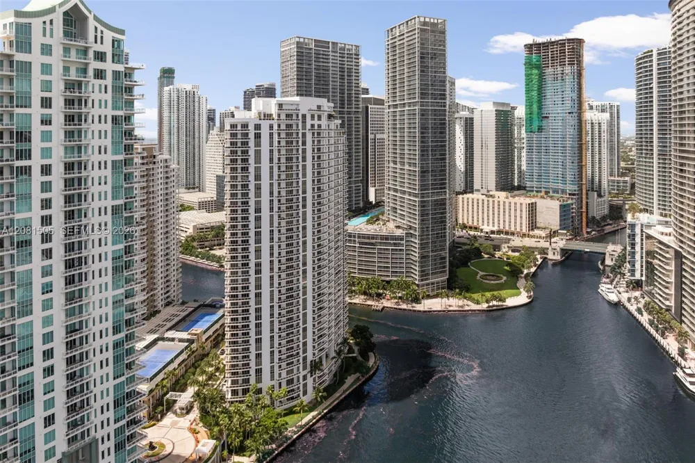 901 Brickell Key Blvd #3708 Miami, FL 33131