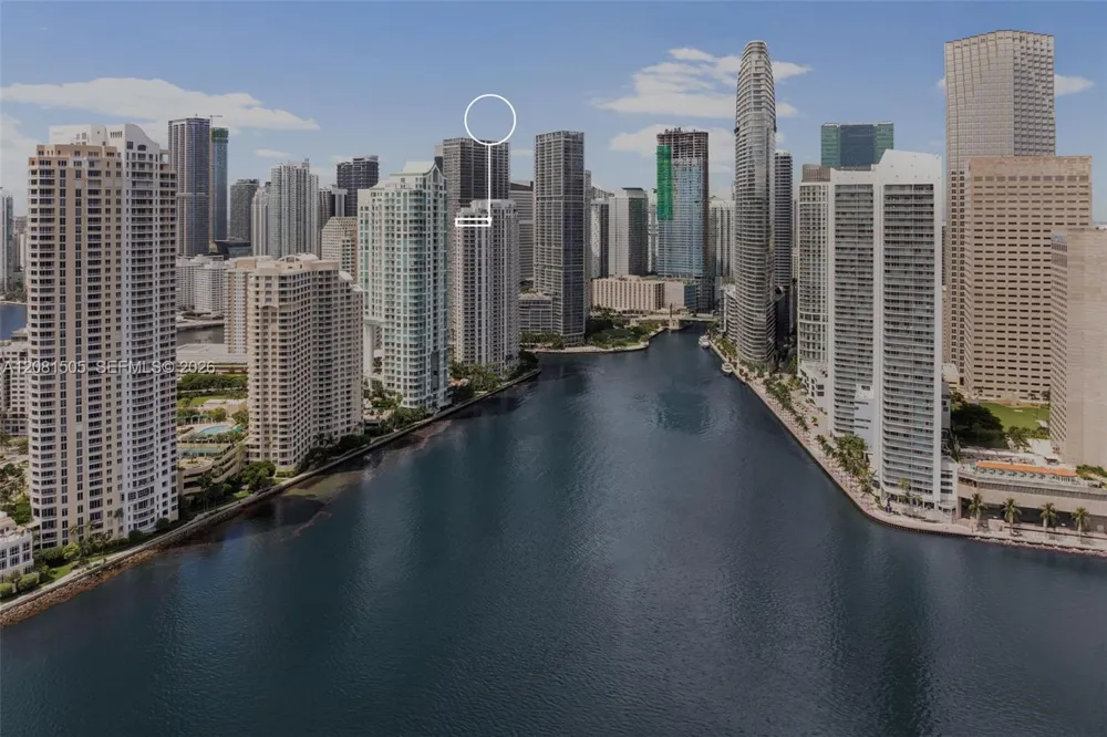 901 Brickell Key Blvd #3708 Miami, FL 33131