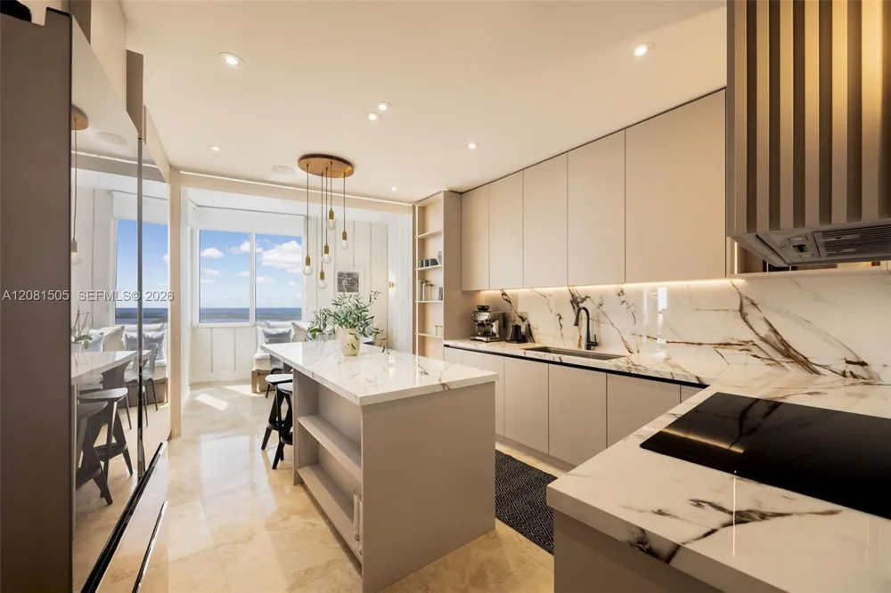 901 Brickell Key Blvd #3708 Miami, FL 33131