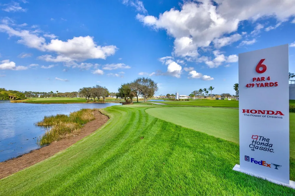 363 Prestwick Circle #1 Palm Beach Gardens, FL 33418