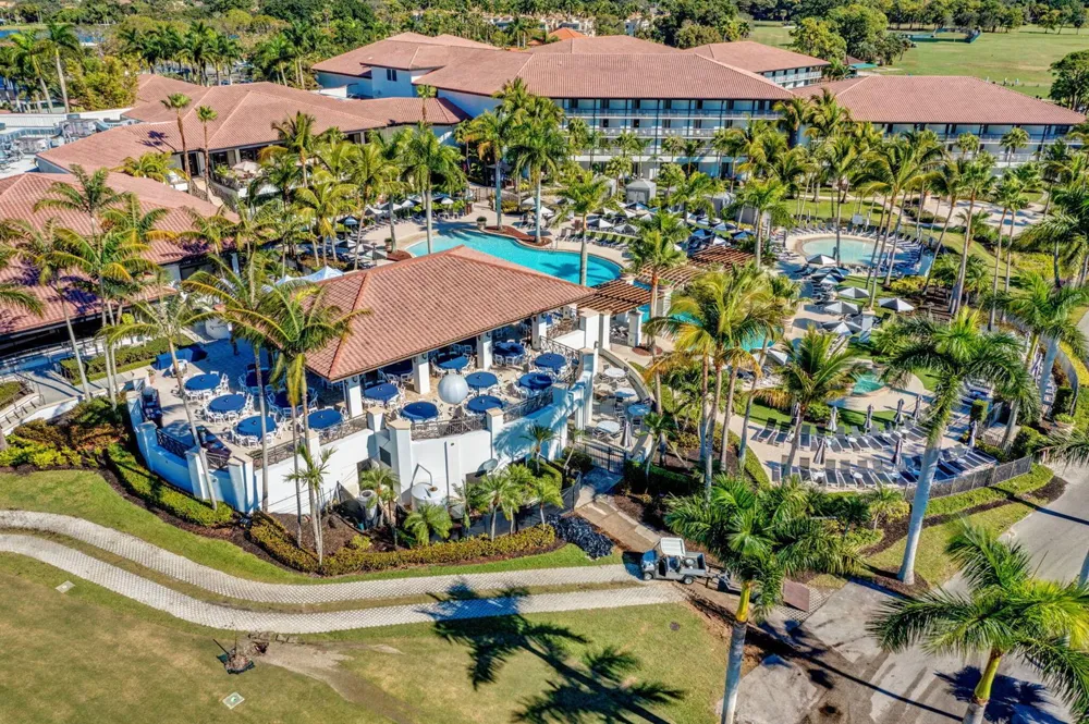363 Prestwick Circle #1 Palm Beach Gardens, FL 33418