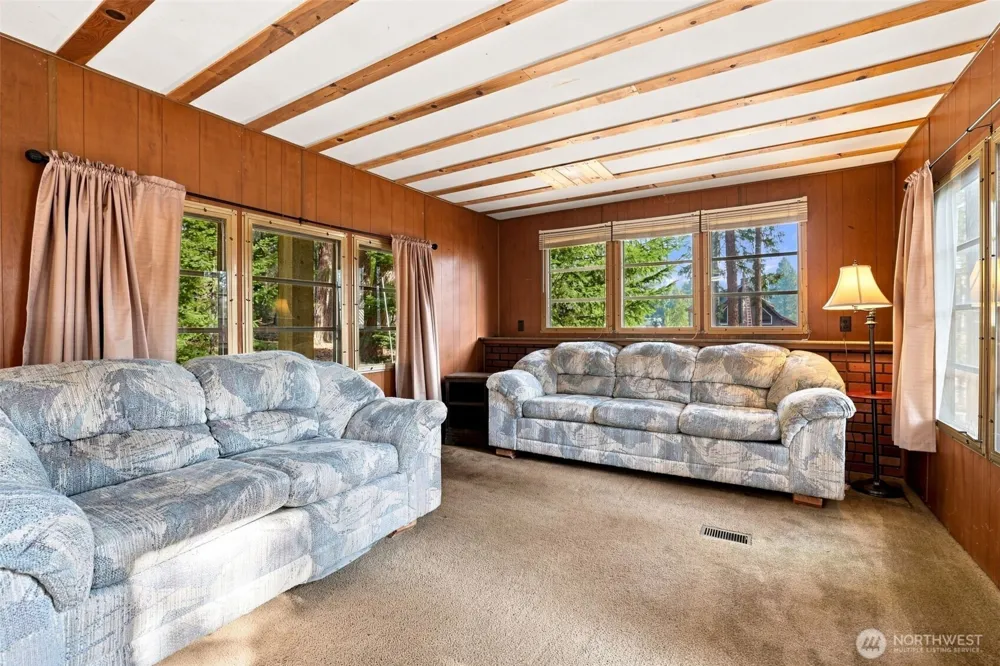 570 W Pacific Avenue Ronald, WA 98940