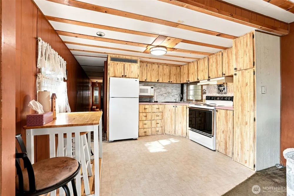 570 W Pacific Avenue Ronald, WA 98940