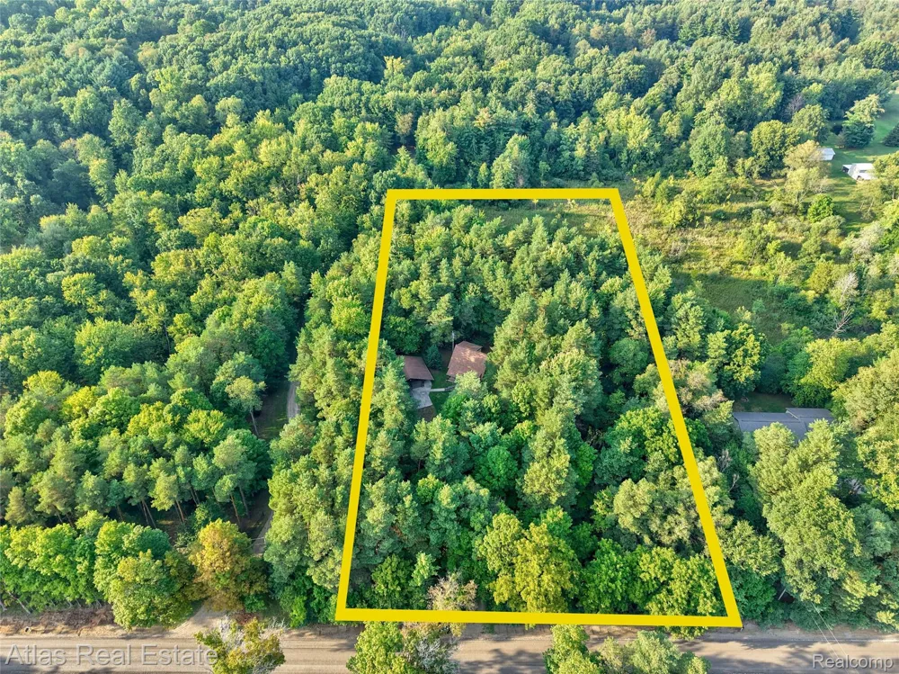 12043 Kipp Road Atlas Township, MI 48438