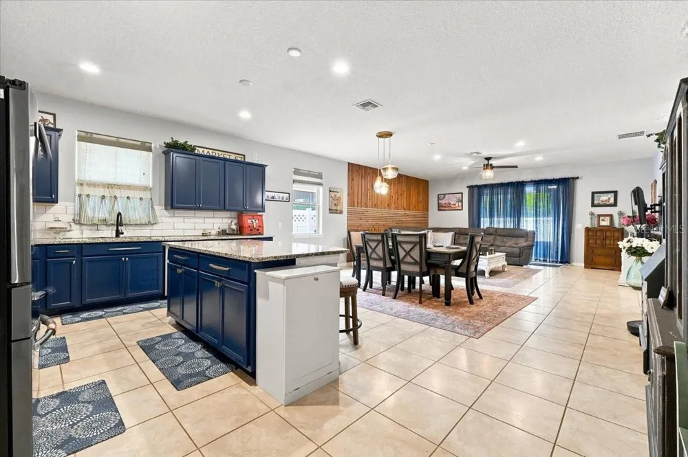 8662 RINDGE ROAD Polk City, FL 33868