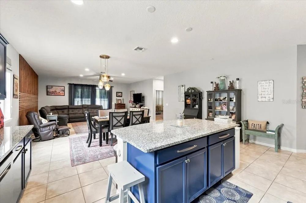 8662 RINDGE ROAD Polk City, FL 33868