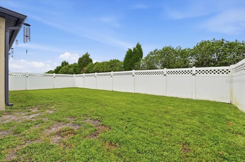 8662 RINDGE ROAD Polk City, FL 33868