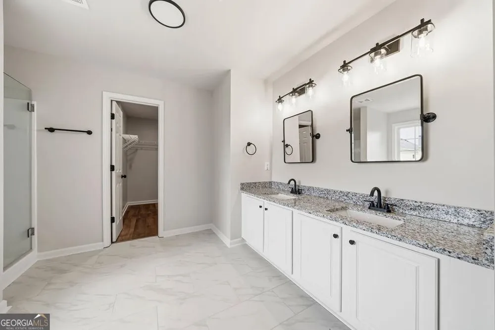 8908 Brandy Rose Douglasville, GA 30134
