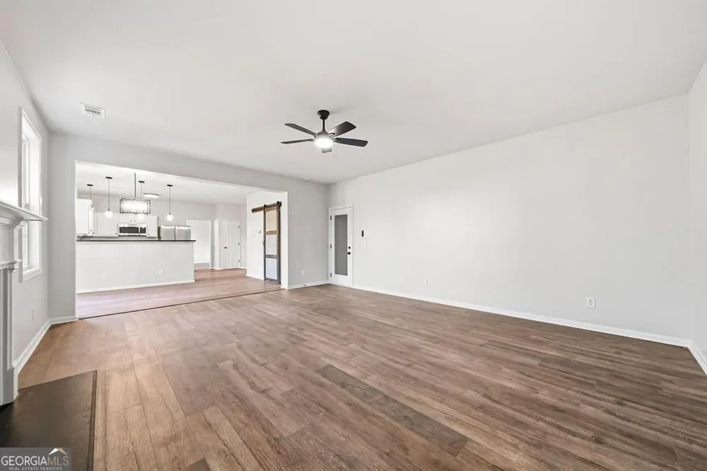 8908 Brandy Rose Douglasville, GA 30134