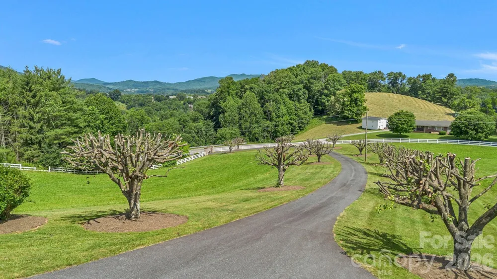 450 NC Hwy 88 E Jefferson, NC 28640
