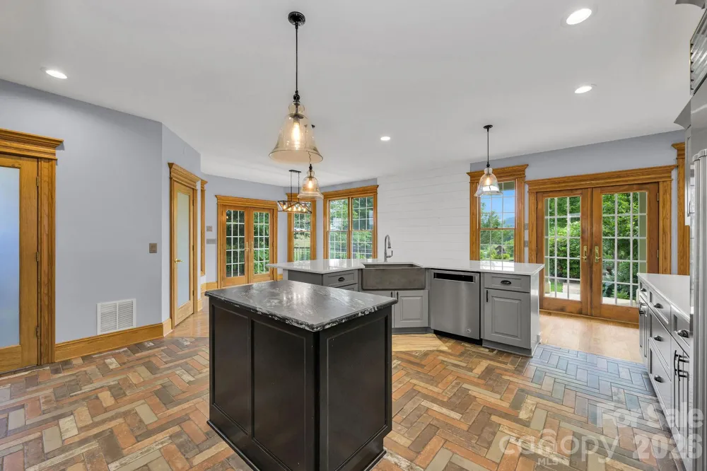 450 NC Hwy 88 E Jefferson, NC 28640