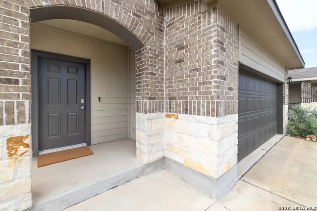 5024 Snap Hook San Antonio, TX 78261
