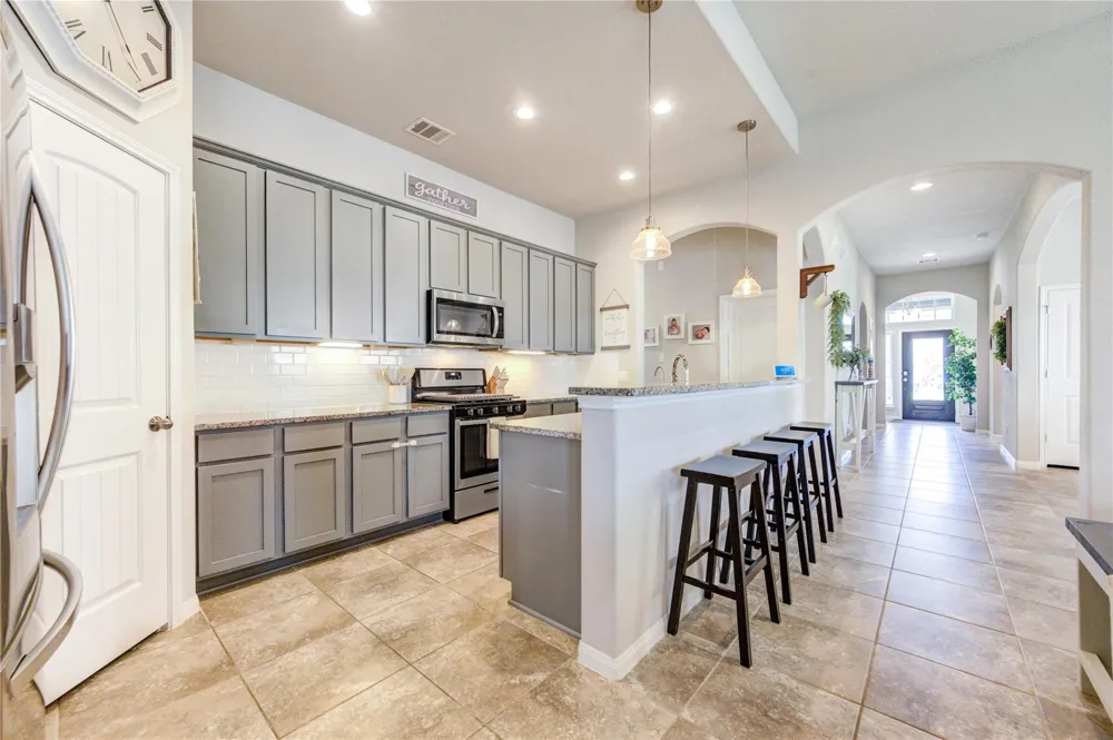 34 Indian Wells Drive Manvel, TX 77578