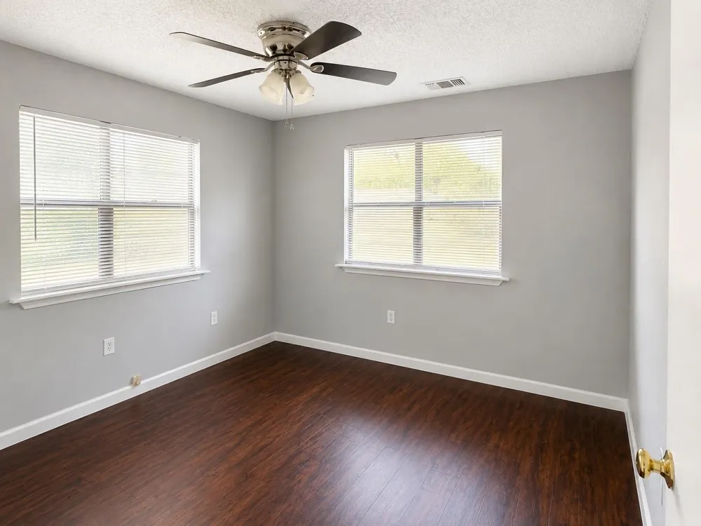 1036 15th Street Hempstead, TX 77445