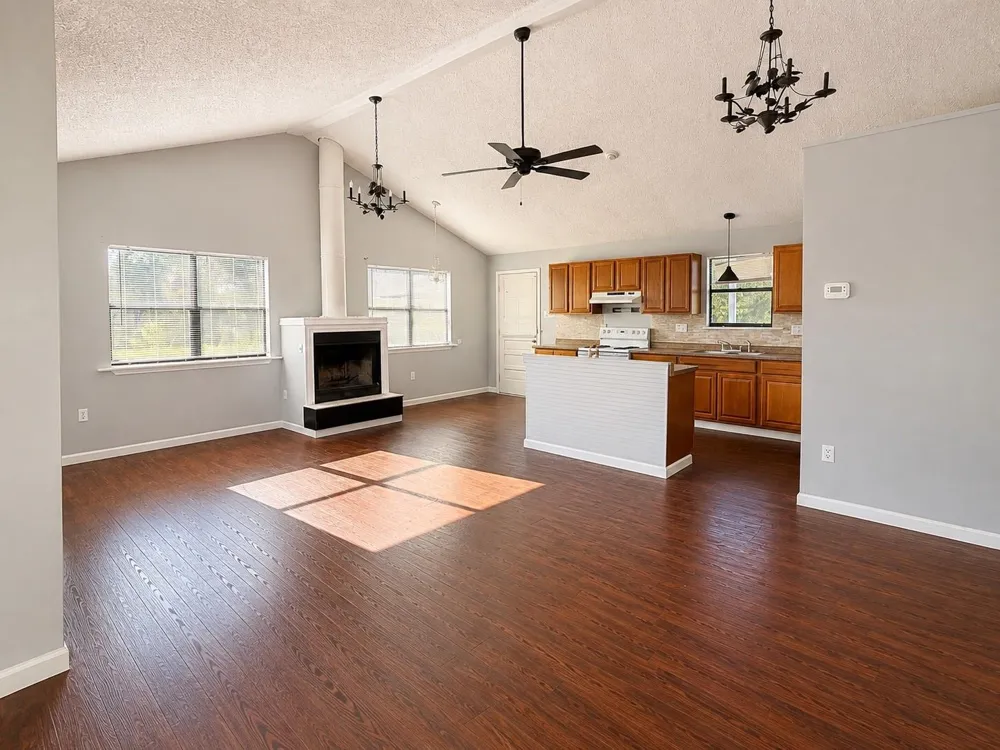1036 15th Street Hempstead, TX 77445