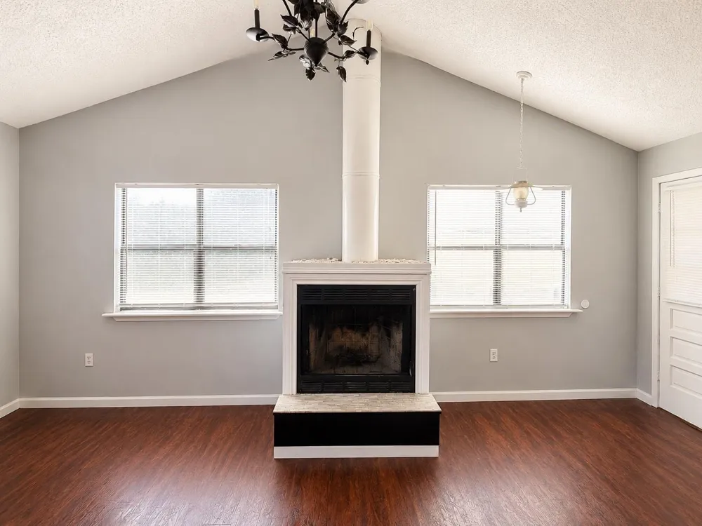 1036 15th Street Hempstead, TX 77445