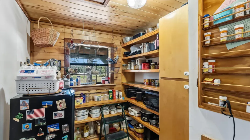 4797 County Road 416 Somerville, TX 77879