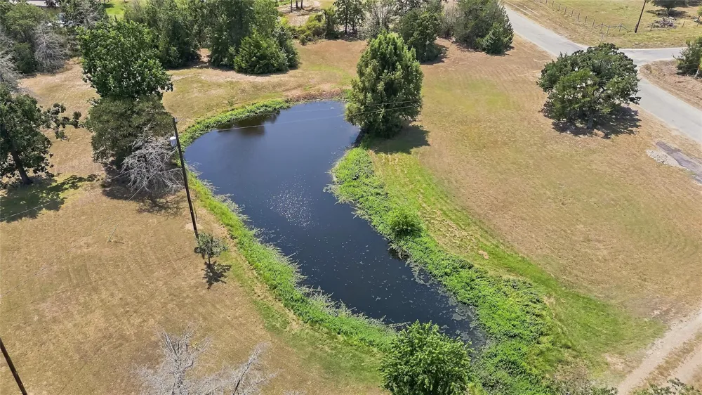 4797 County Road 416 Somerville, TX 77879