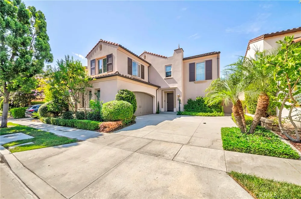 78 Melville Irvine, CA 92620