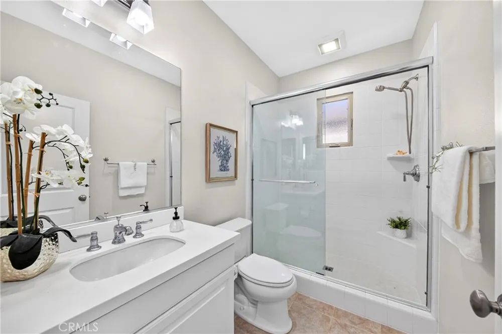 78 Melville Irvine, CA 92620