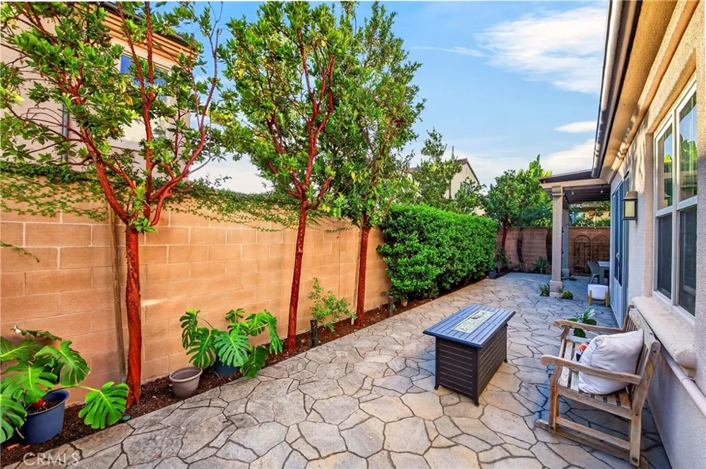 78 Melville Irvine, CA 92620